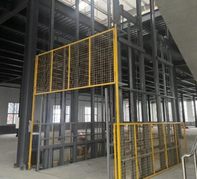 龙陵请详细介绍一下货梯安装在室外的维护方法